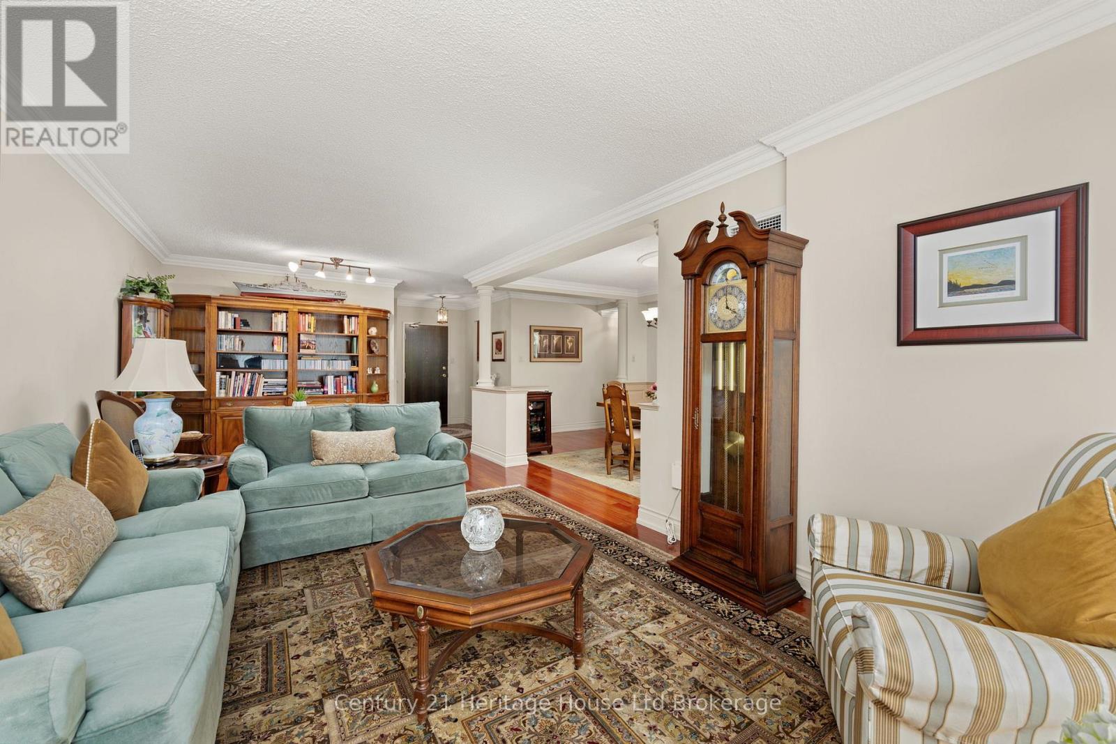 409 - 820 Burnhamthorpe Road, Toronto, Ontario  M9C 4W2 - Photo 6 - W13452058