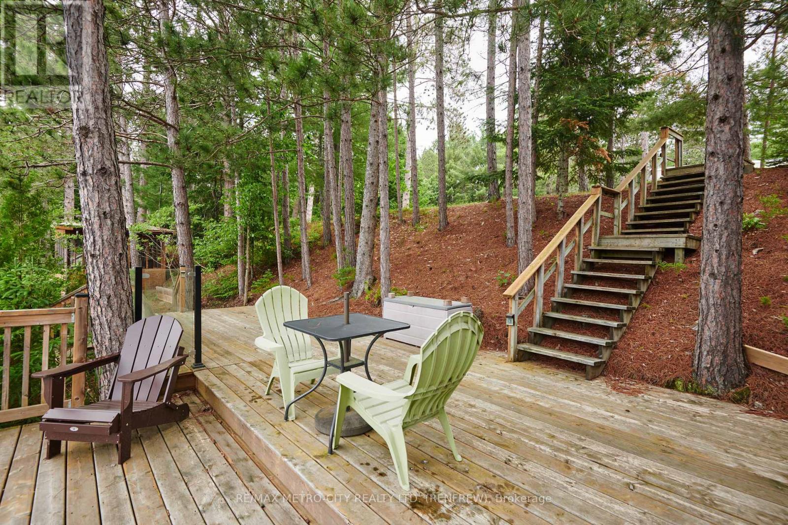 81 Flying Club Road, Greater Madawaska, Ontario  K0J 2R0 - Photo 33 - X13452126