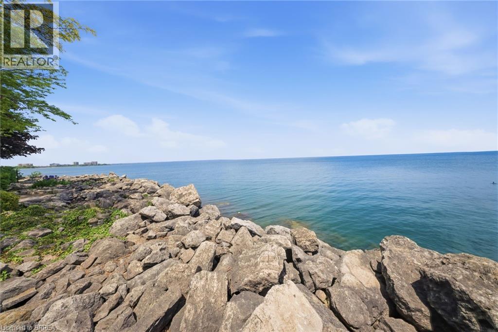23 Edgewater Drive, Stoney Creek, Ontario  L8E 4Z2 - Photo 27 - 40837664
