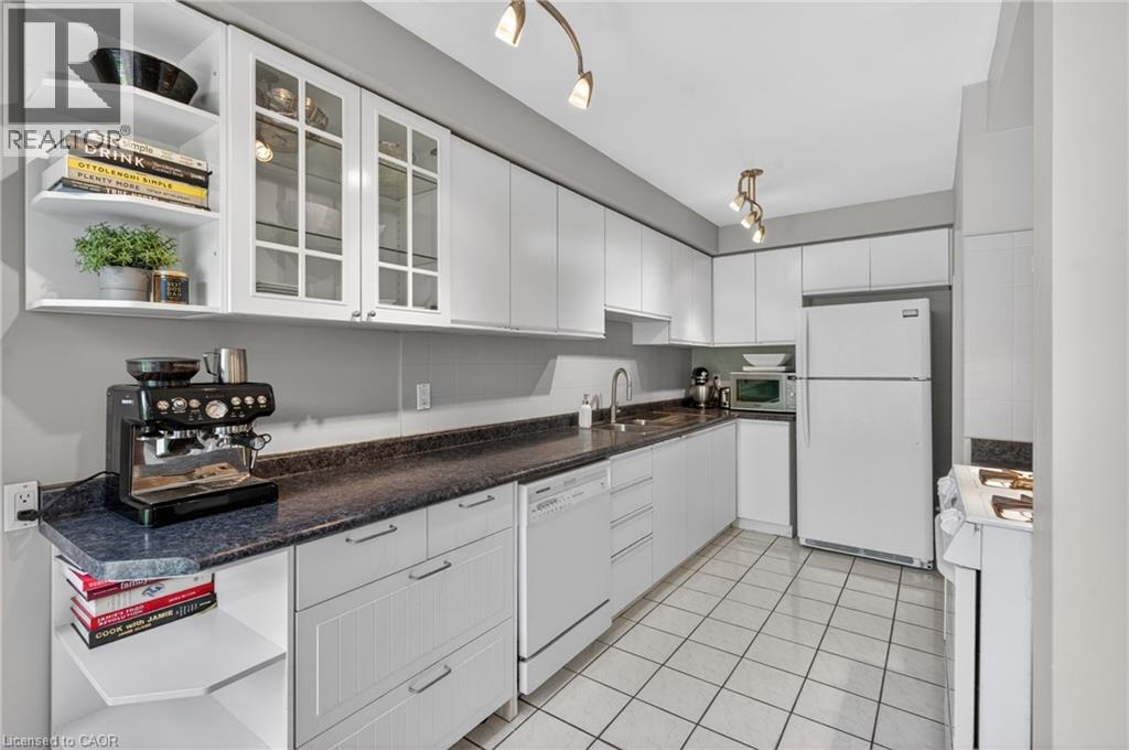2215 Cleaver Avenue Unit# 2, Burlington, Ontario  L7M 4C5 - Photo 10 - 40840352