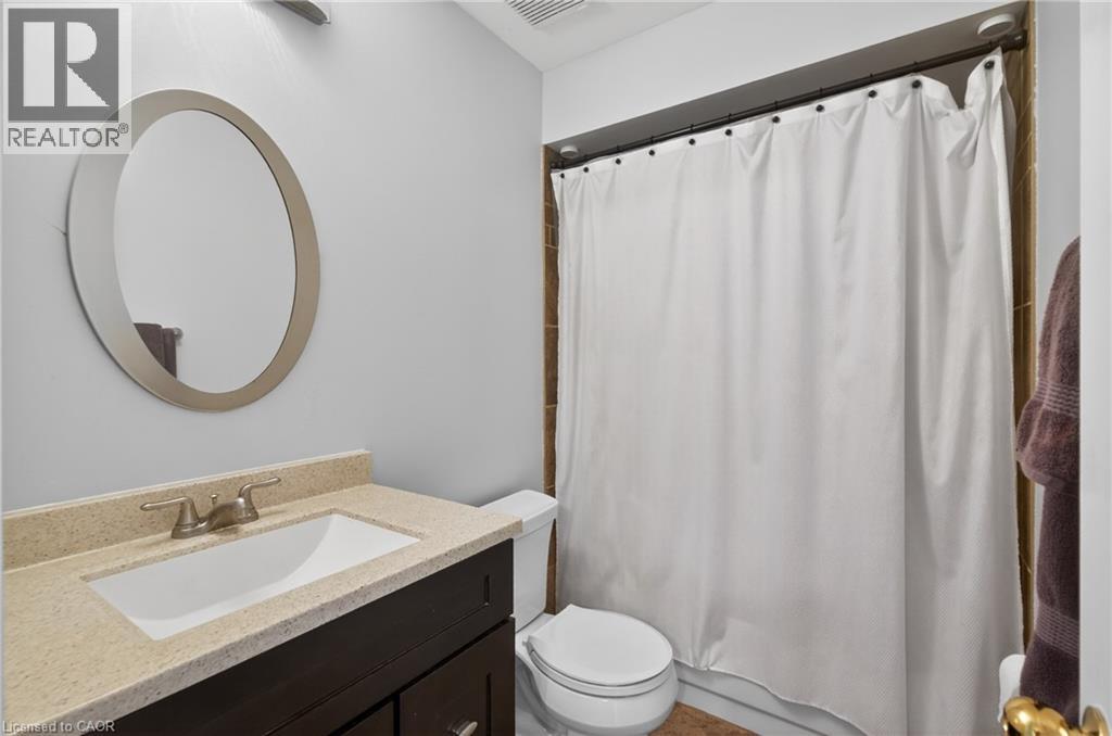 2215 Cleaver Avenue Unit# 2, Burlington, Ontario  L7M 4C5 - Photo 19 - 40840352