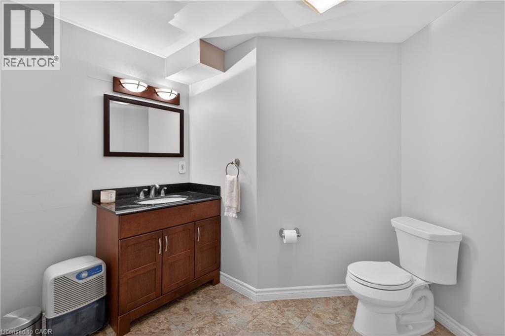 2215 Cleaver Avenue Unit# 2, Burlington, Ontario  L7M 4C5 - Photo 22 - 40840352