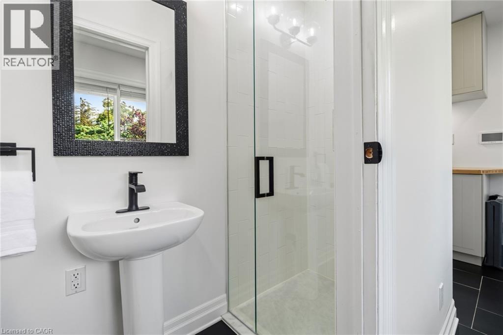 1648 Crediton Parkway, Mississauga, Ontario  L5G 3X3 - Photo 23 - 40840120
