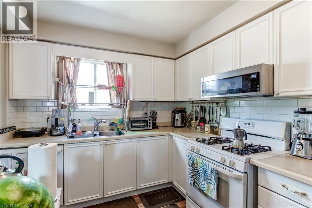 2461 Headon Forest Drive, Burlington, Ontario  L7M 3L4 - Photo 12 - 40839607