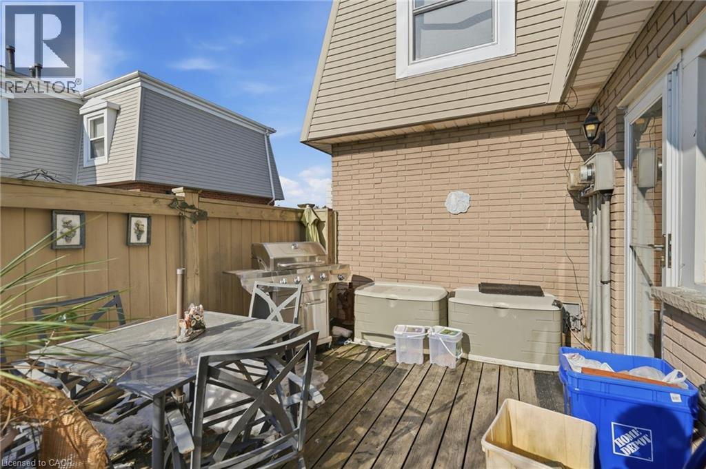 104 Neil Avenue, Hamilton, Ontario  L8G 2N6 - Photo 14 - 40806100