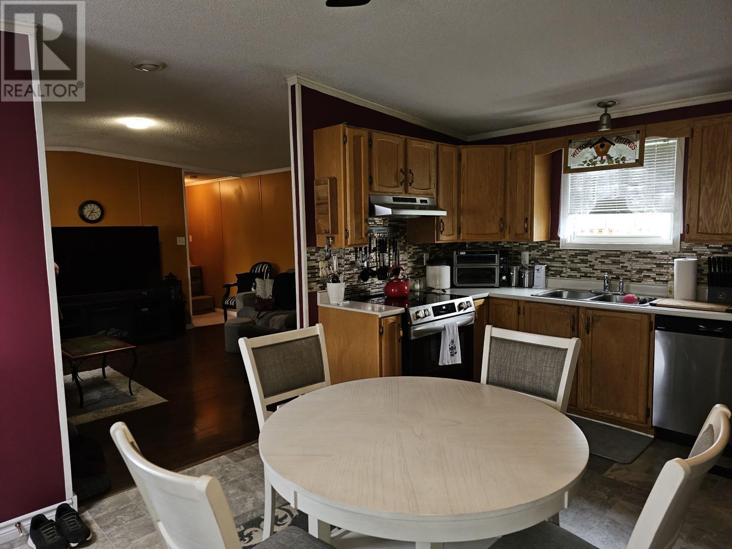 18 Jordan Avenue, Summerside, Prince Edward Island  C1N 6R1 - Photo 3 - 202614584