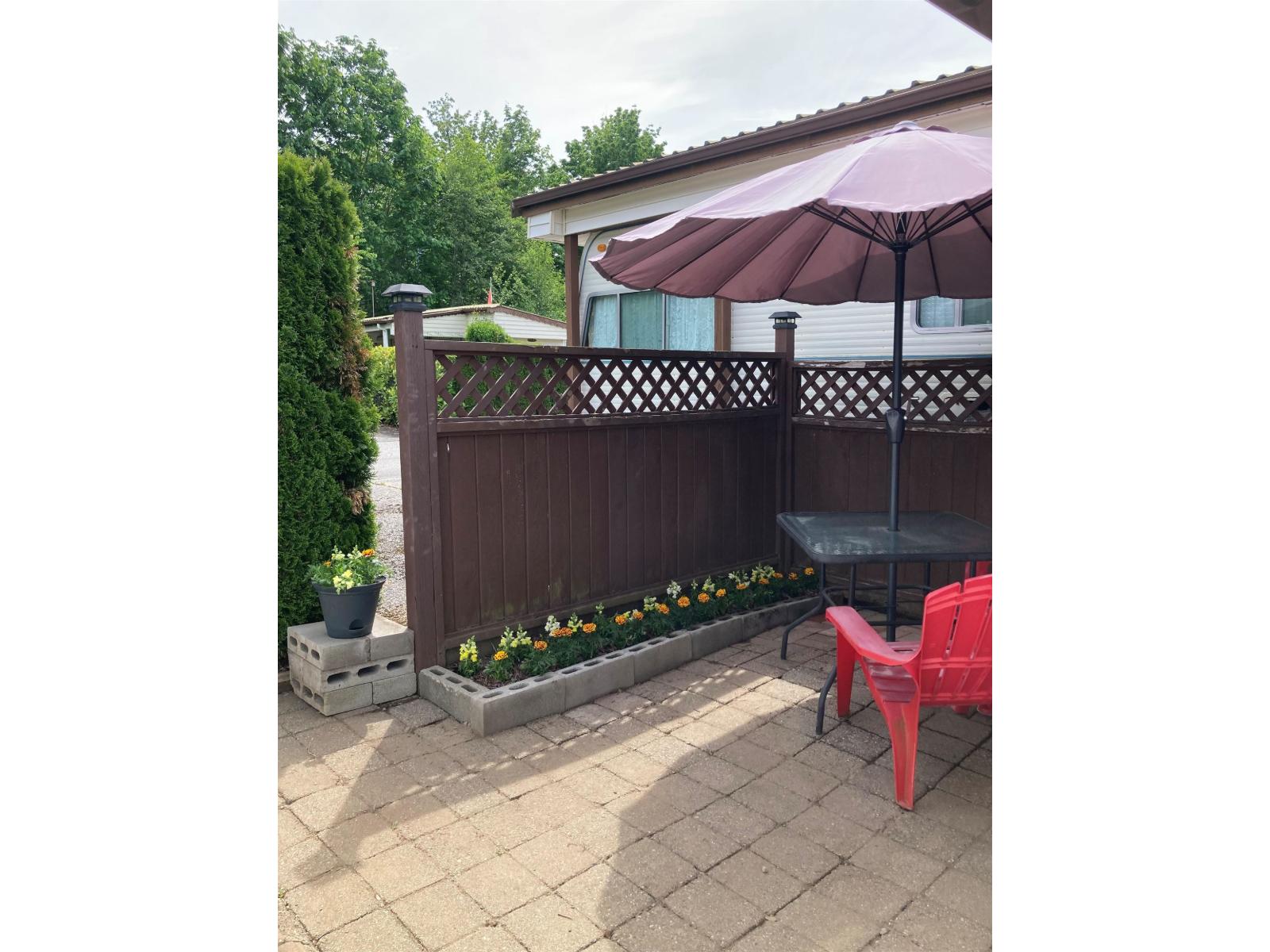 64 1436 Frost Road, Columbia Valley, Cultus Lake, British Columbia  V2R 4X8 - Photo 3 - R3135991
