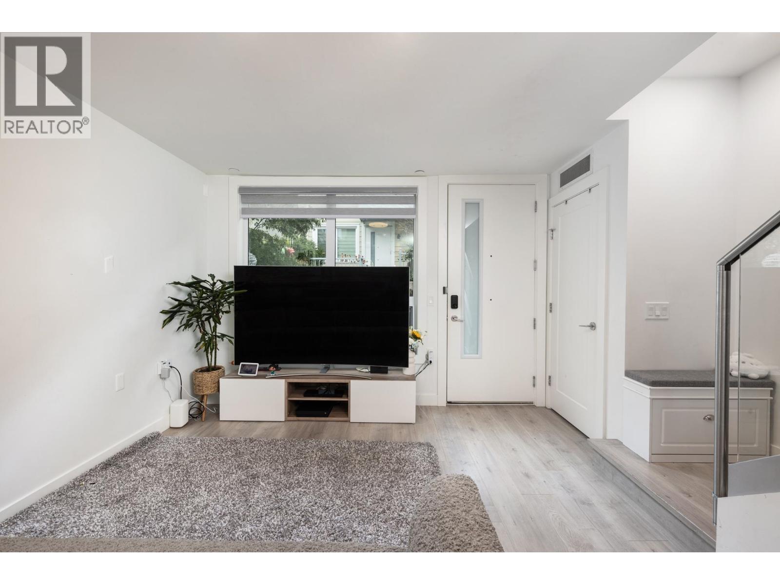7887 French Street, Vancouver, British Columbia  V6P 4V8 - Photo 12 - R3081836