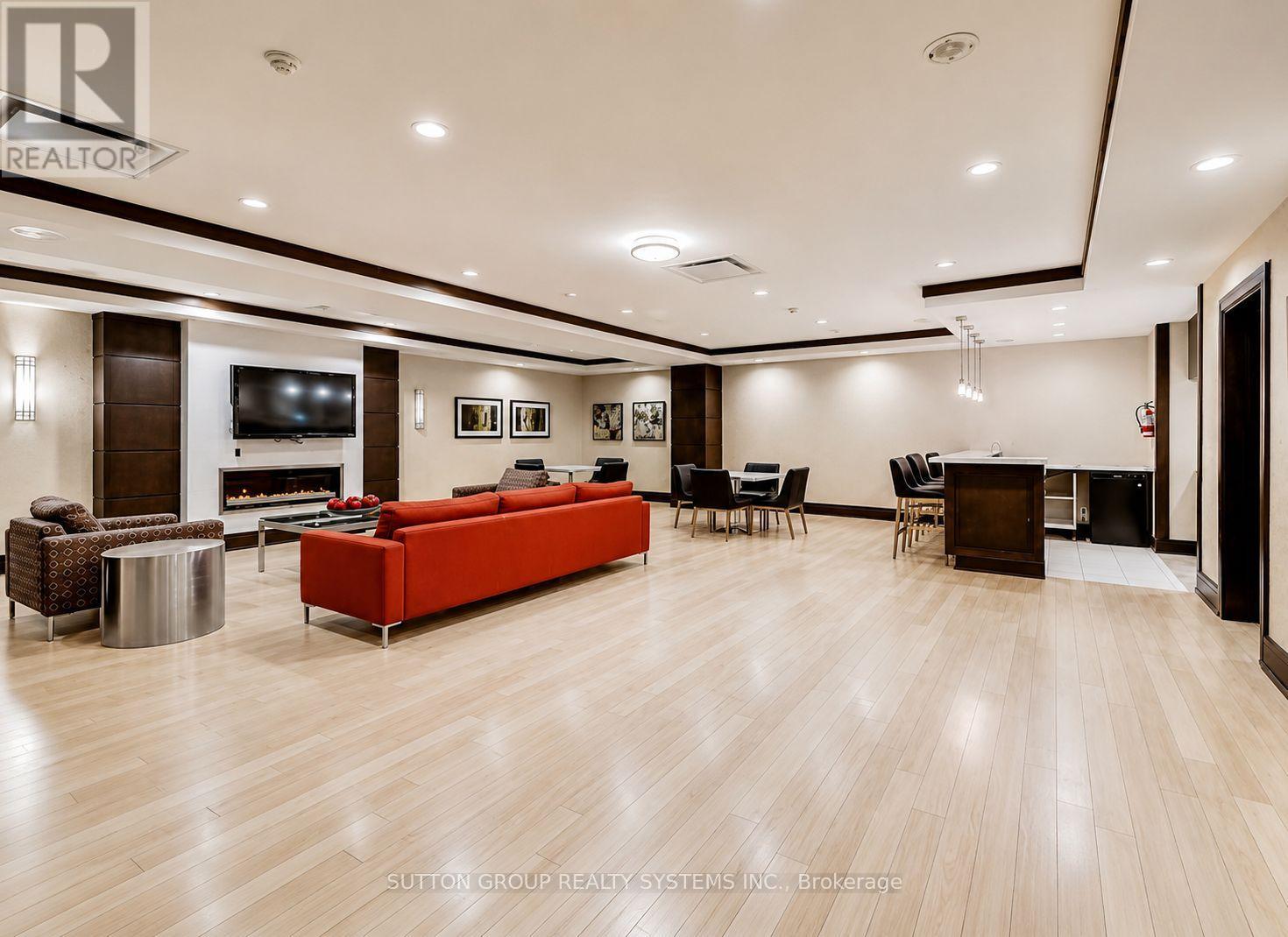 Ph11 - 1070 Sheppard Avenue W, Toronto, Ontario  M3J 0G8 - Photo 3 - W13443156
