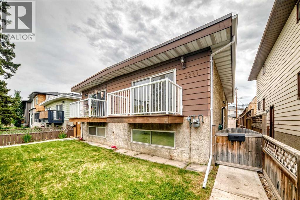 4331, 72 Street Street NW, calgary, Alberta