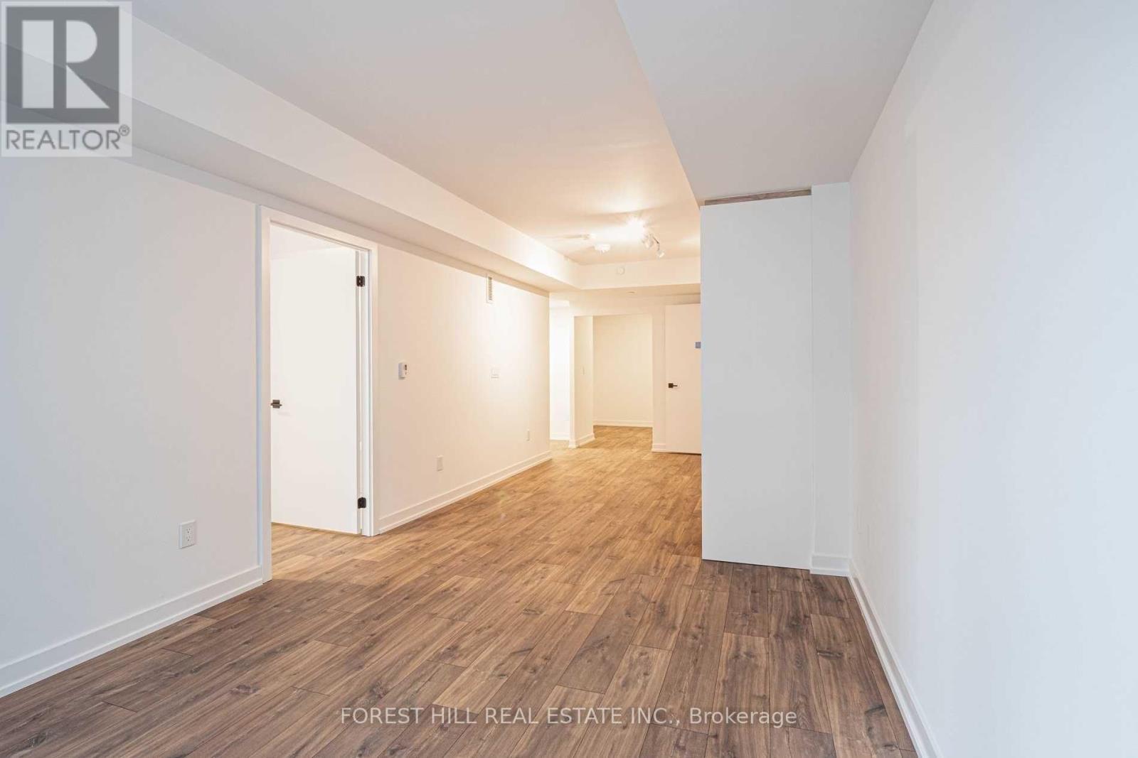407 - 2 Augusta Avenue, Toronto, Ontario  M5V 1Y4 - Photo 10 - C13452096