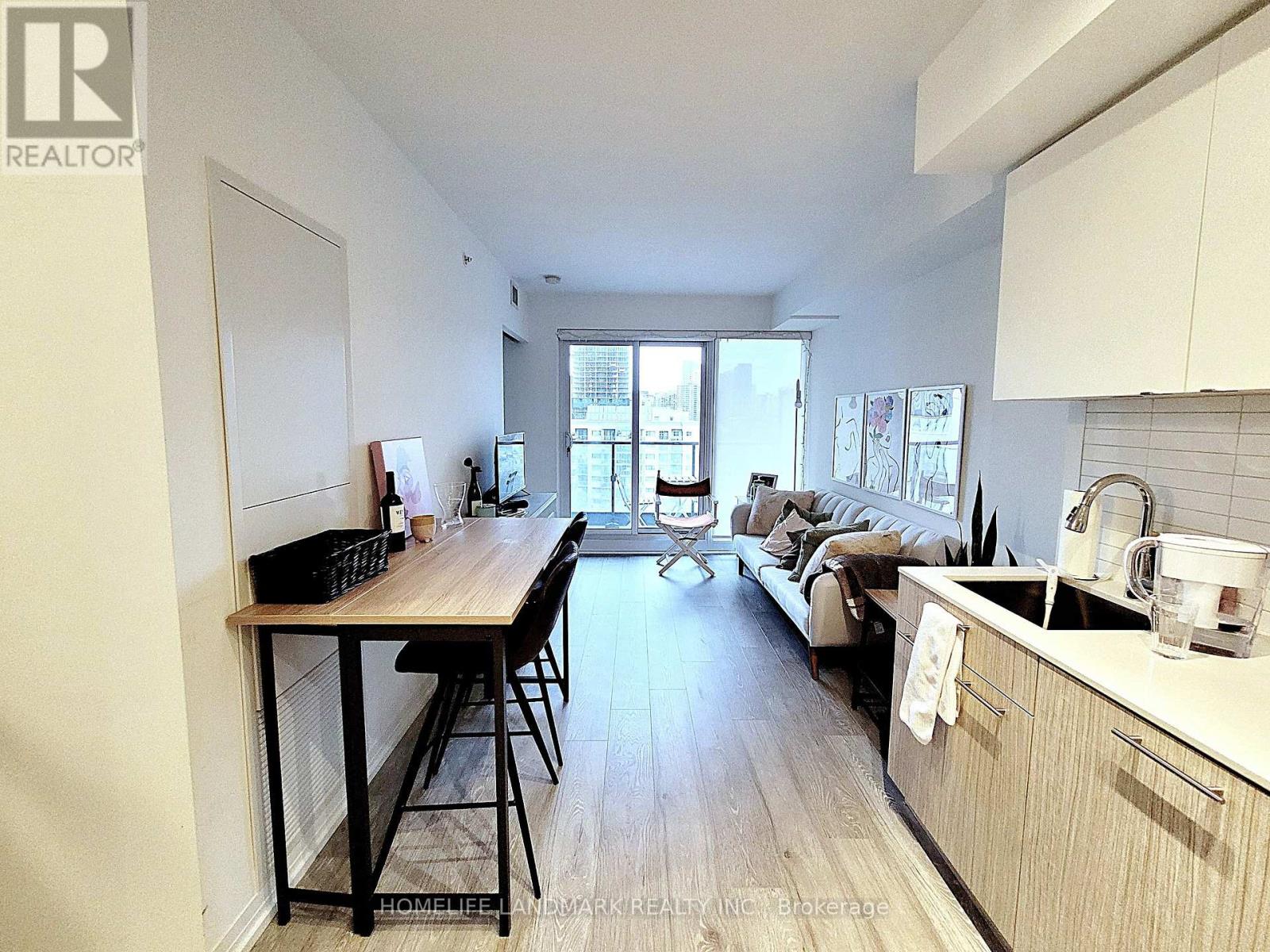 1103 - 251 JARVIS STREET, Toronto, Ontario