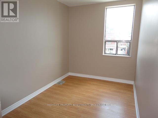 1234 Woodbine Avenue, Toronto, Ontario  M4C 4E4 - Photo 12 - E13452168