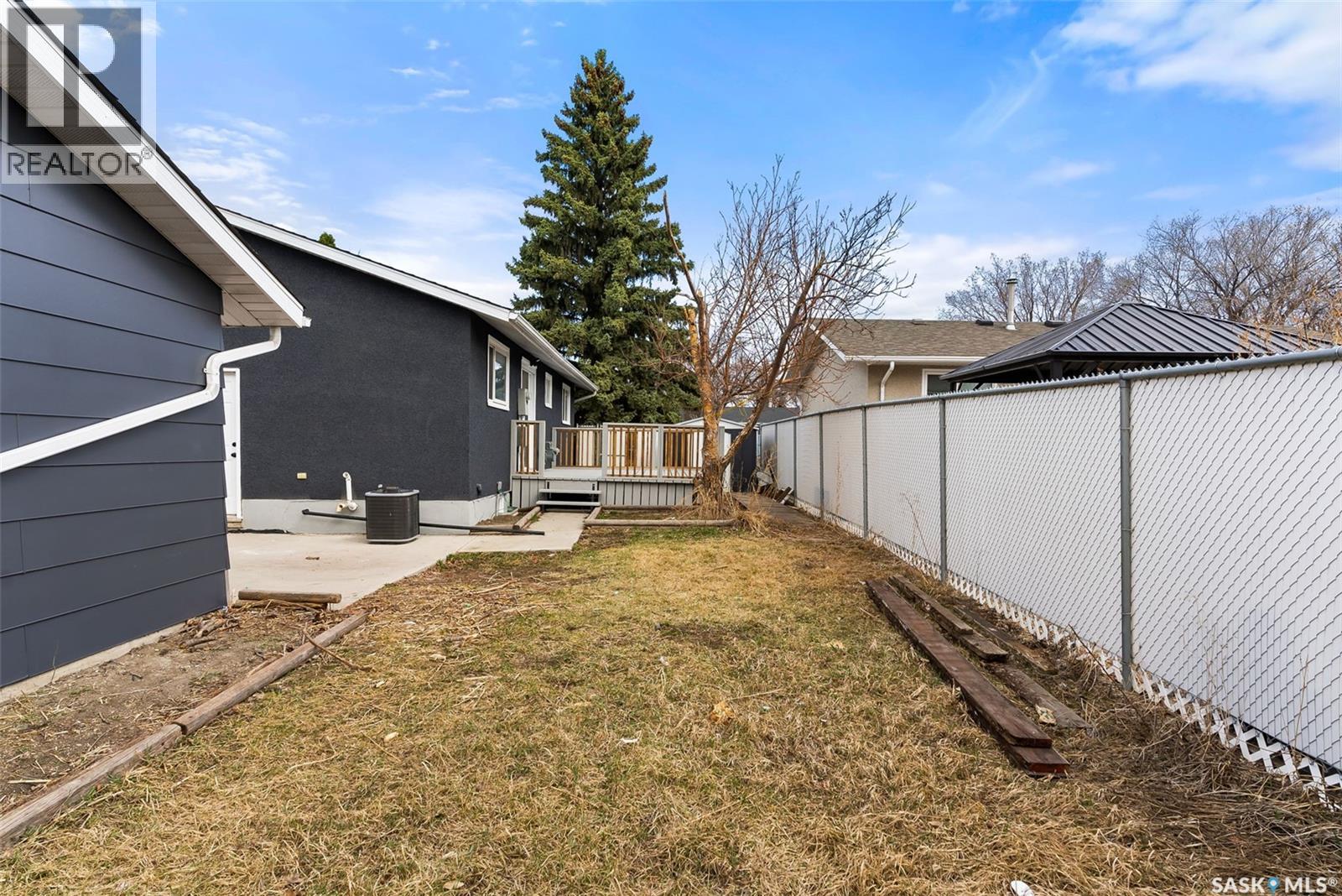 17 Willowview Street, Regina, Saskatchewan  S4R 5K2 - Photo 36 - SK039595
