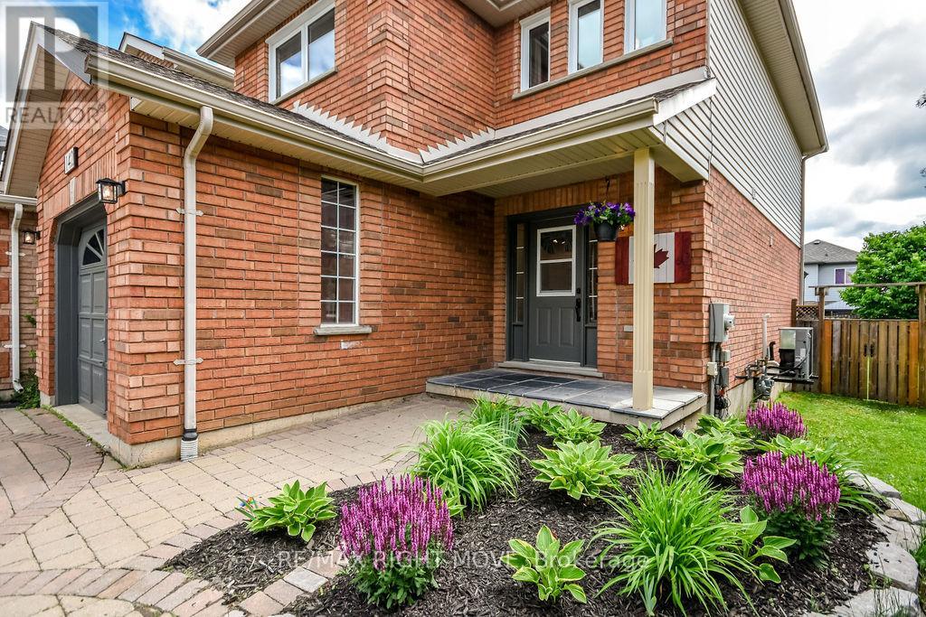 142 Julia Crescent, Orillia, Ontario  L3V 7X4 - Photo 2 - S13452116