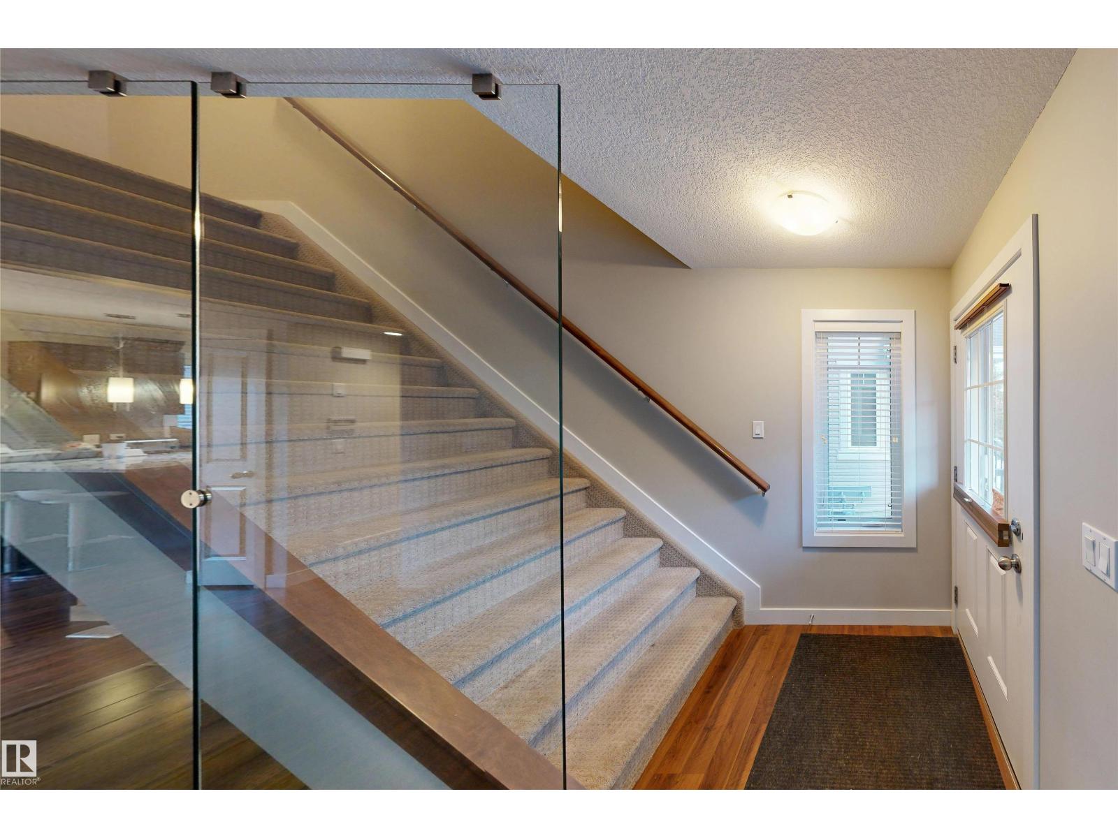 #90 9535 217 St Nw, Edmonton, Alberta T5J 4P5 - Photo 2 - E4477523