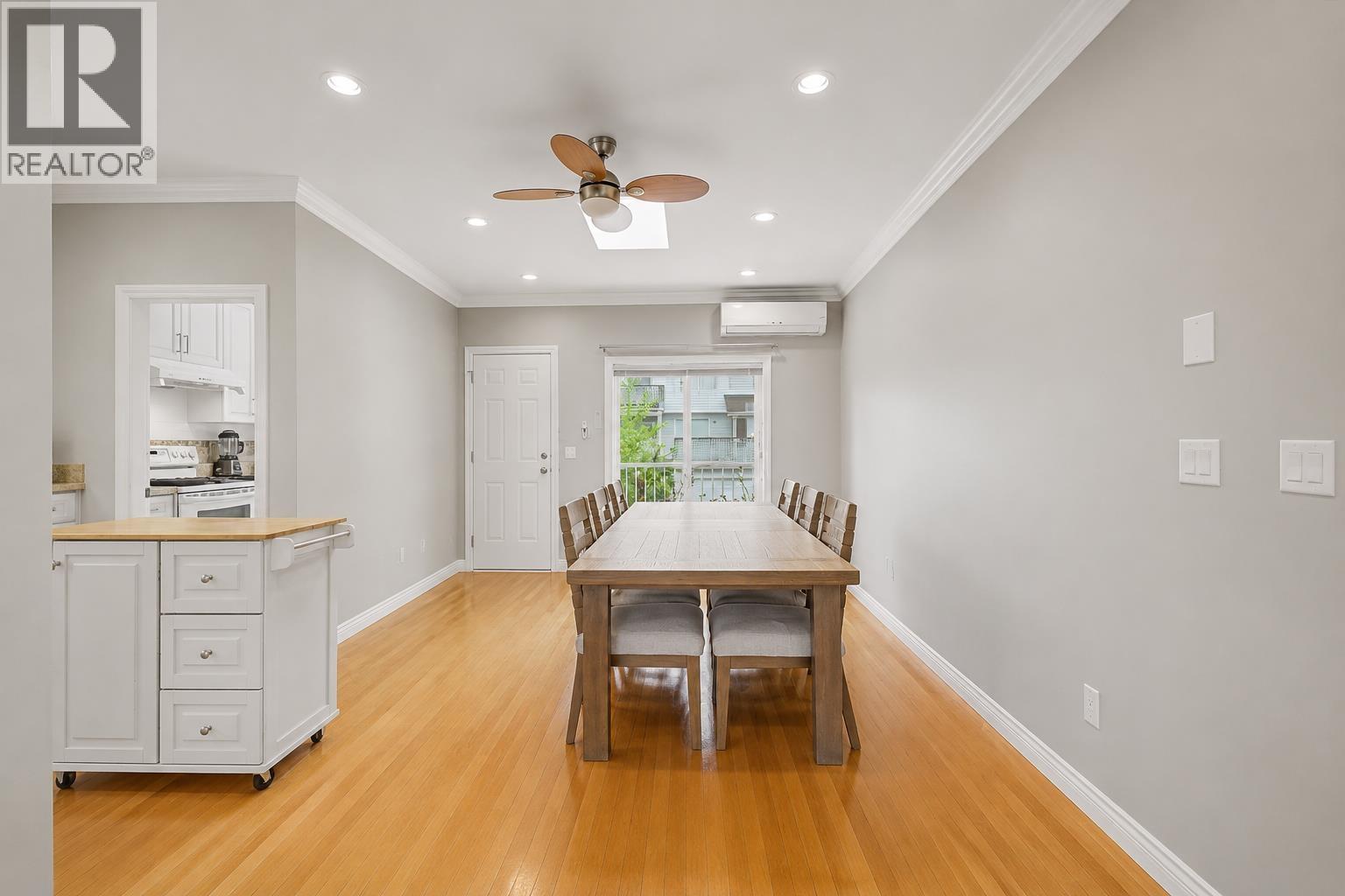4694 Northview Court, Burnaby, British Columbia  V5H 1E3 - Photo 9 - R3136369