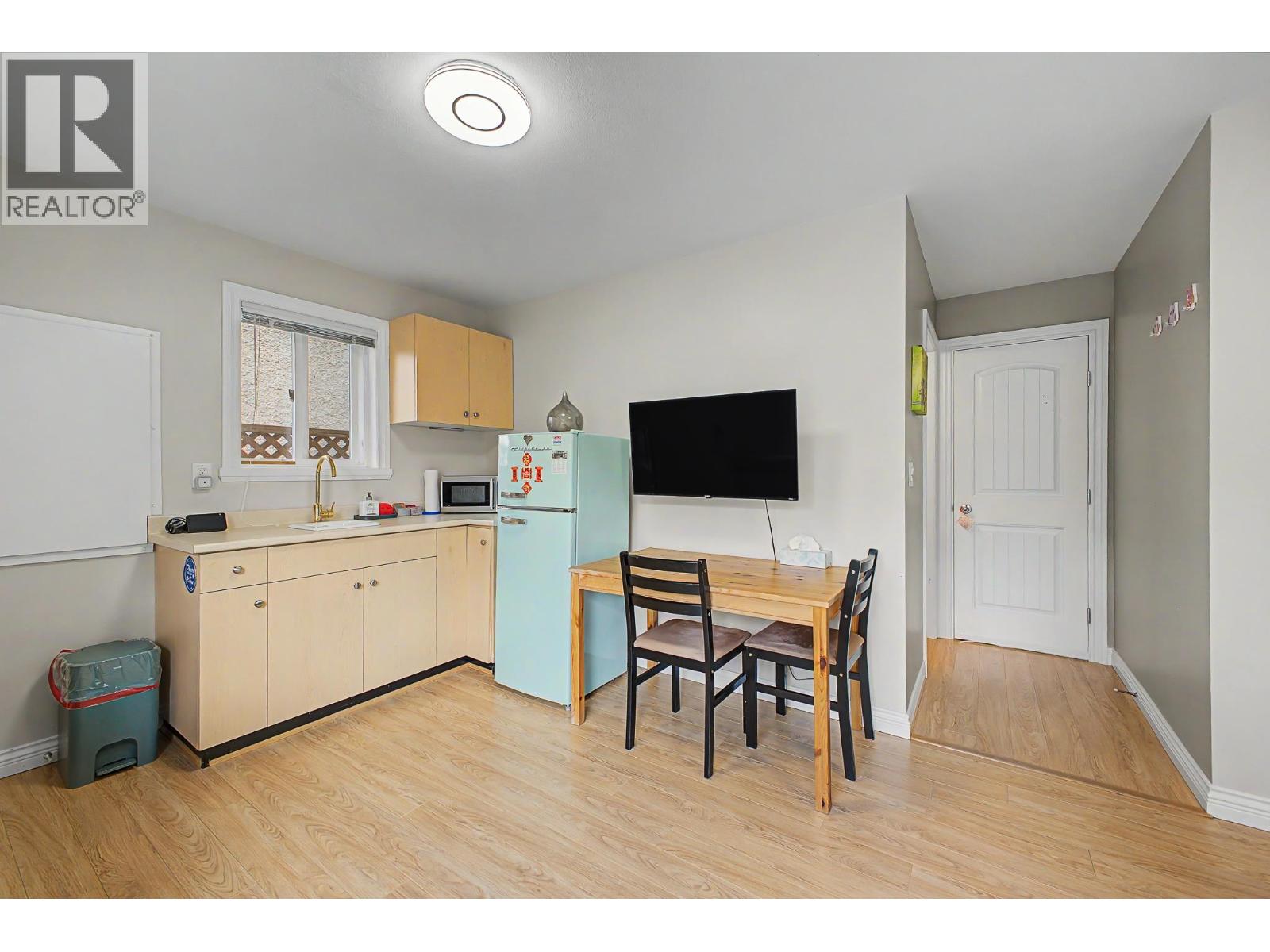 4694 Northview Court, Burnaby, British Columbia  V5H 1E3 - Photo 29 - R3136369