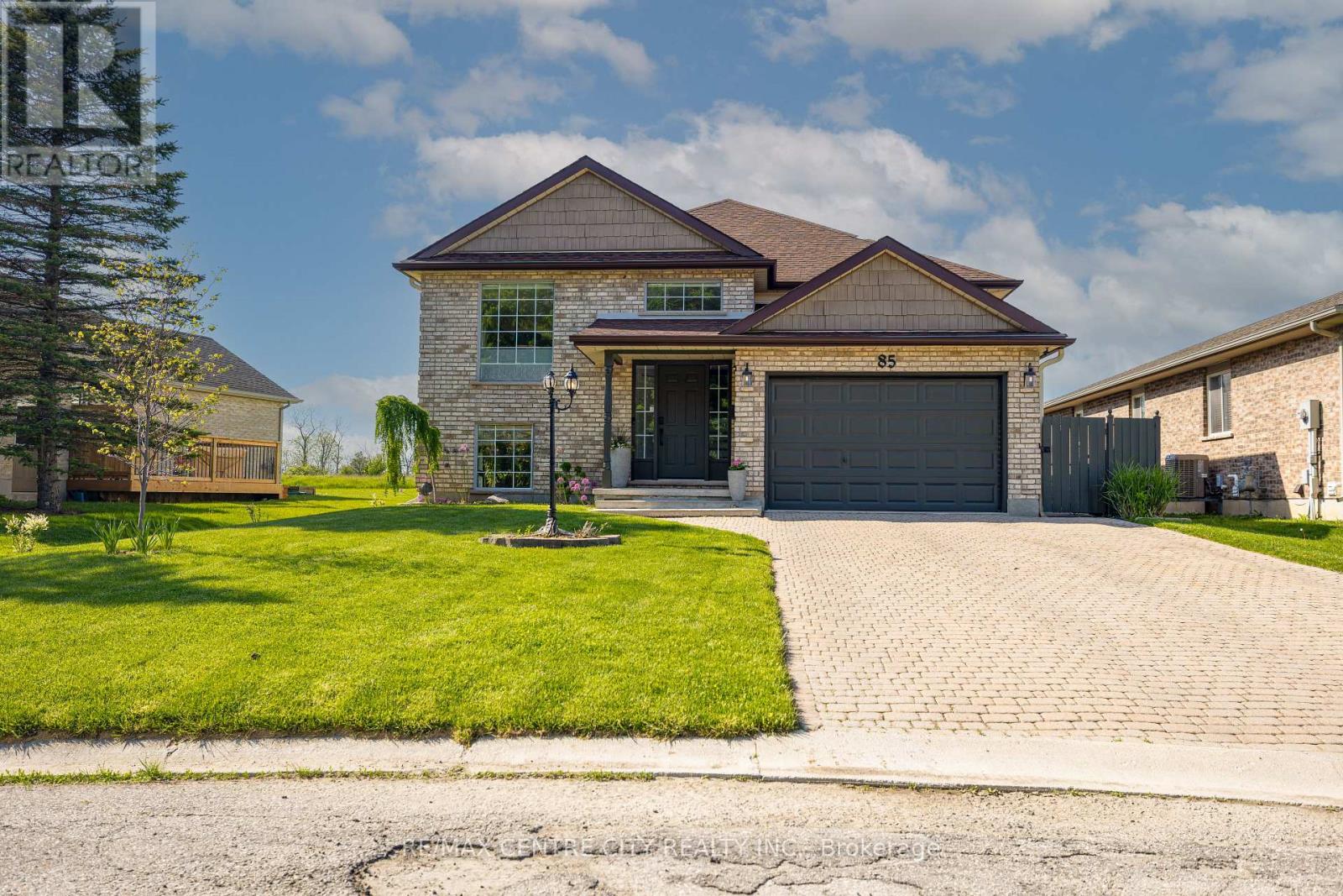 85 Donker Drive, St. Thomas, Ontario  N5P 4L2 - Photo 2 - X13452236