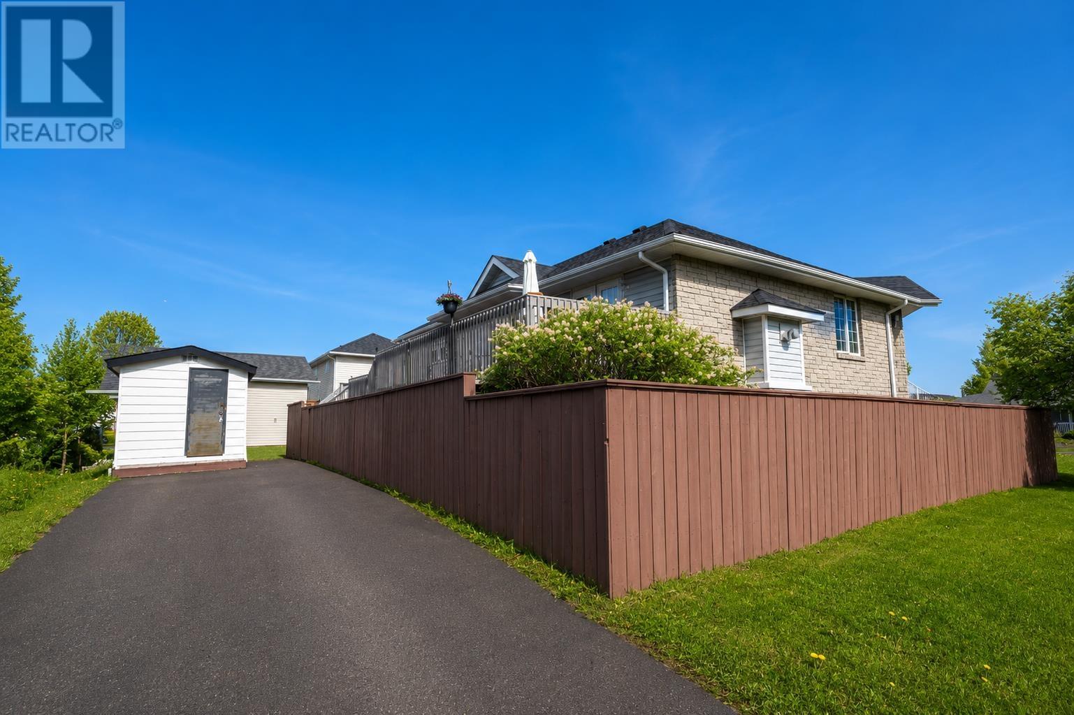 401 Tuscany Dr, Thunder Bay, Ontario  P7G 1B7 - Photo 36 - TB2601435