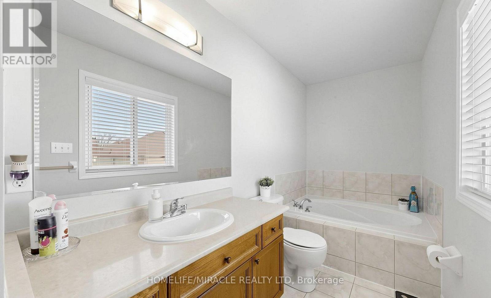 361 Brisdale Drive N, Brampton, Ontario  L7A 3M6 - Photo 18 - W13452130