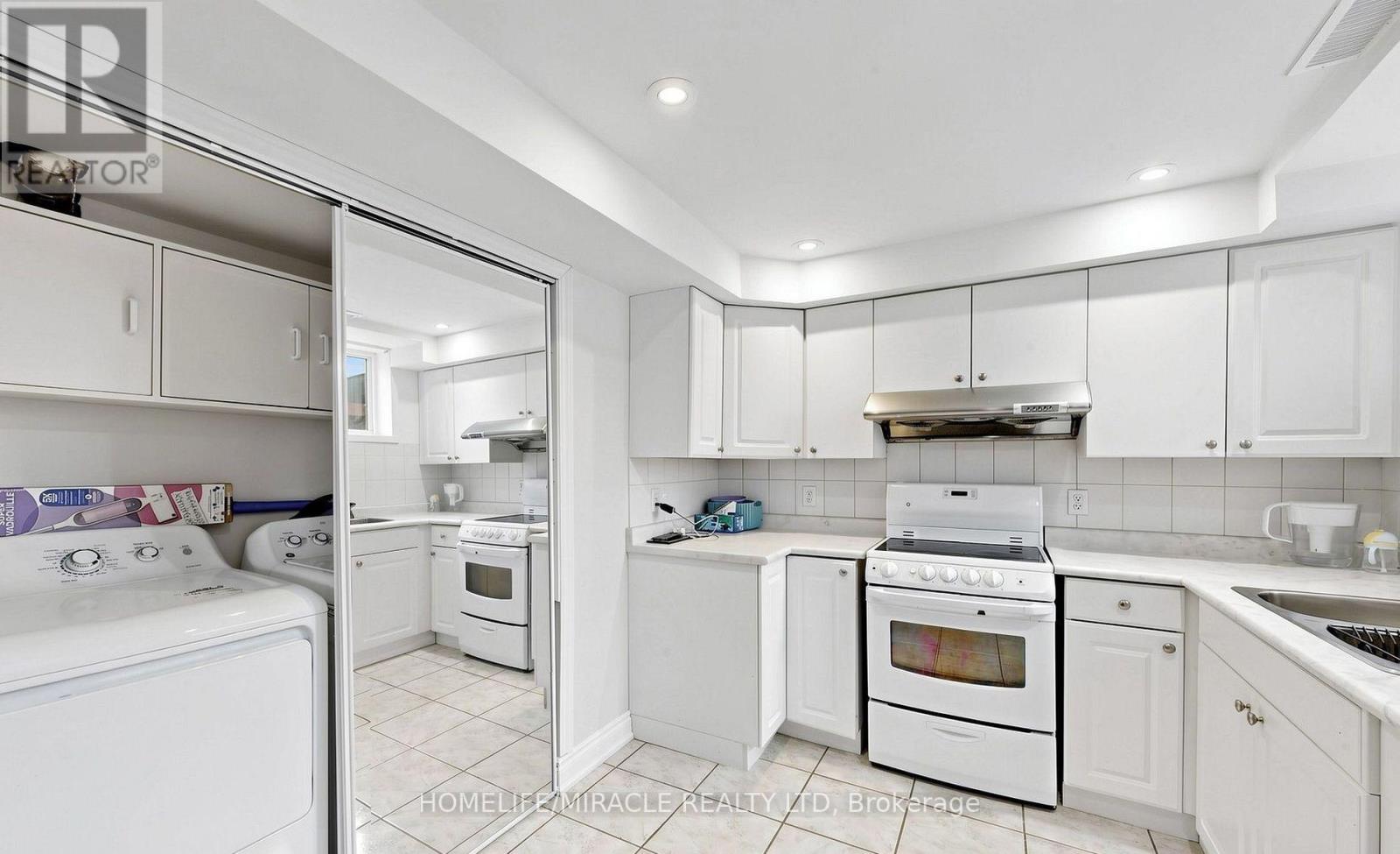 361 Brisdale Drive N, Brampton, Ontario  L7A 3M6 - Photo 28 - W13452130