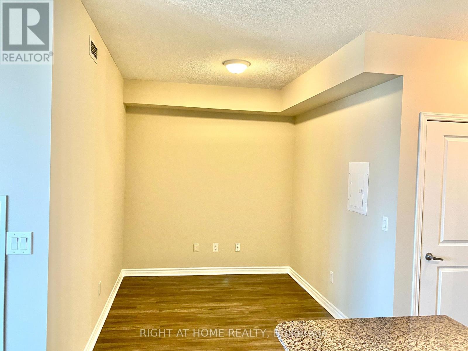 3310 - 385 Prince Of Wales Drive, Mississauga, Ontario  L5B 0C6 - Photo 15 - W13452158