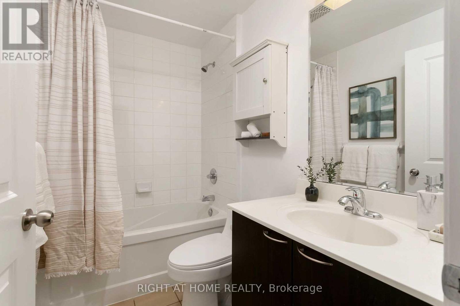 3310 - 385 Prince Of Wales Drive, Mississauga, Ontario  L5B 0C6 - Photo 27 - W13452158