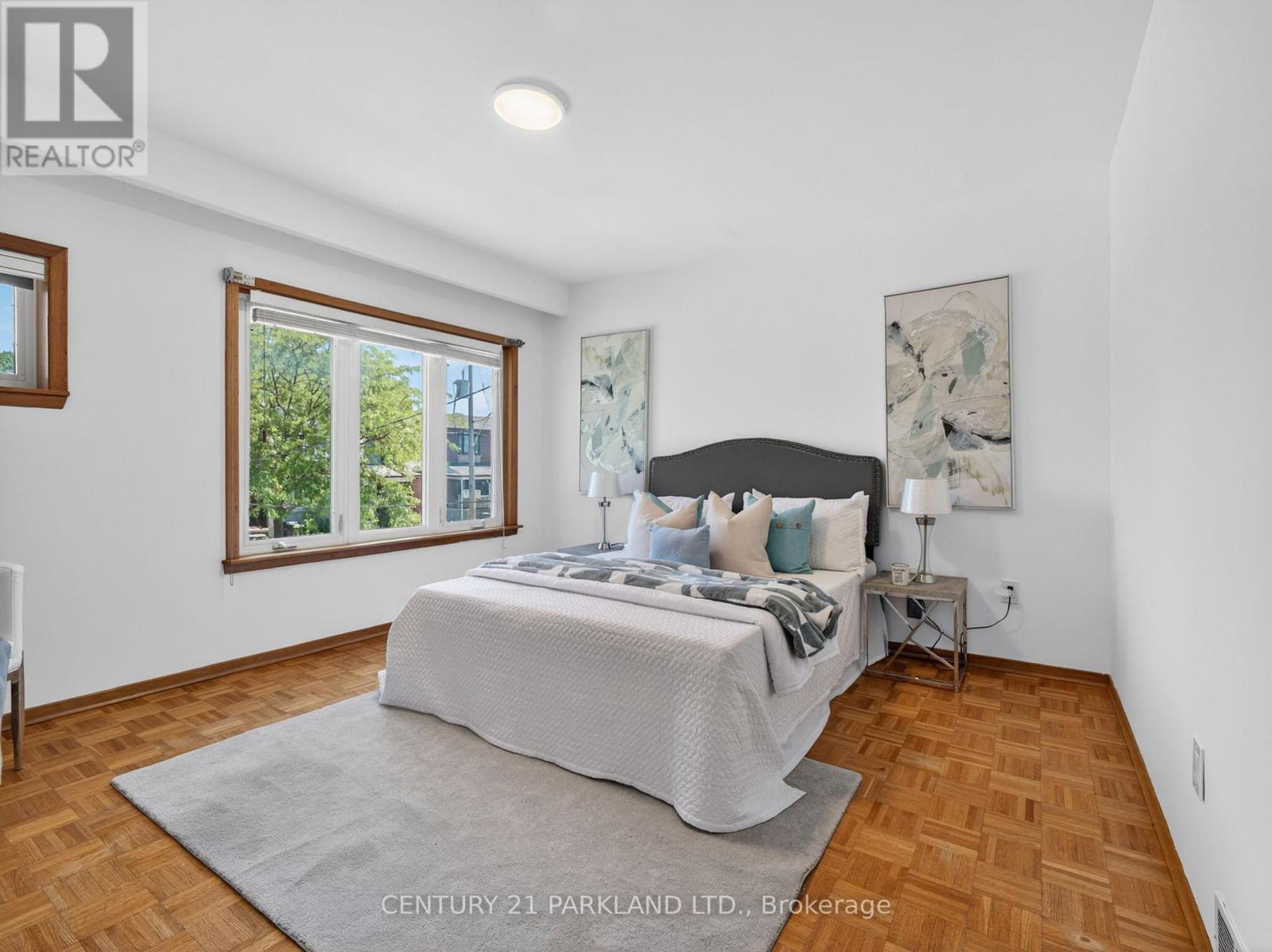 26 Earlscourt Avenue, Toronto, Ontario  M6E 4A6 - Photo 16 - W13452174
