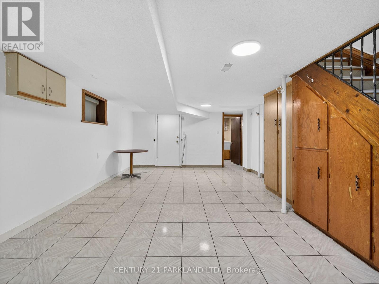 26 Earlscourt Avenue, Toronto, Ontario  M6E 4A6 - Photo 26 - W13452174