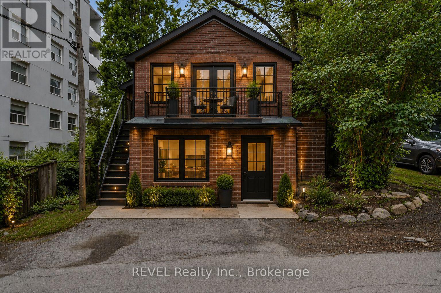 380 Spadina Road, Toronto, Ontario  M5P 2V9 - Photo 7 - C13452232