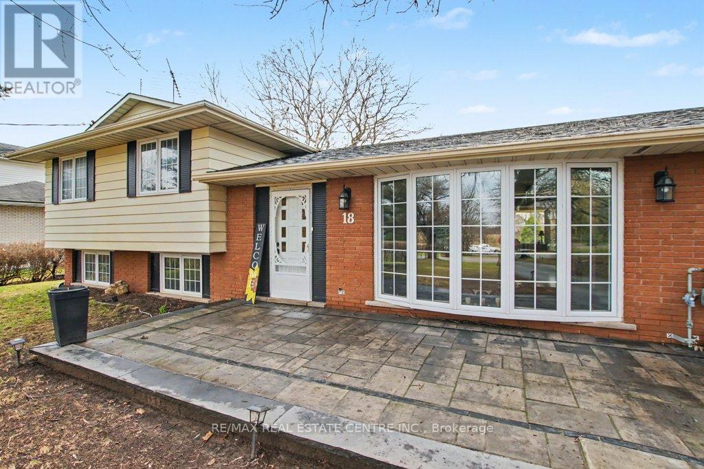 18 Concession 6 (Millgrove) Road E, Hamilton, Ontario  L8B 1A2 - Photo 5 - X13425334