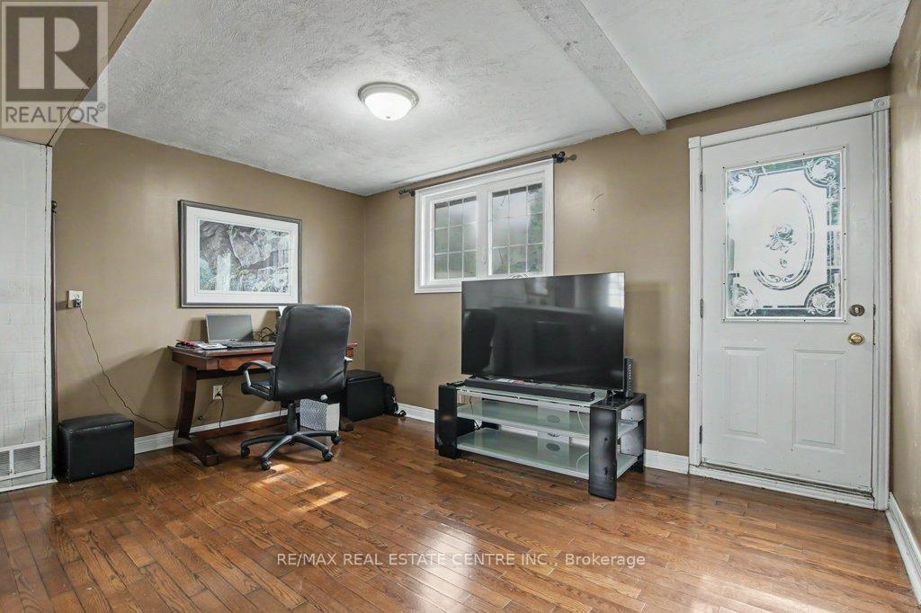 18 Concession 6 (Millgrove) Road E, Hamilton, Ontario  L8B 1A2 - Photo 24 - X13425334