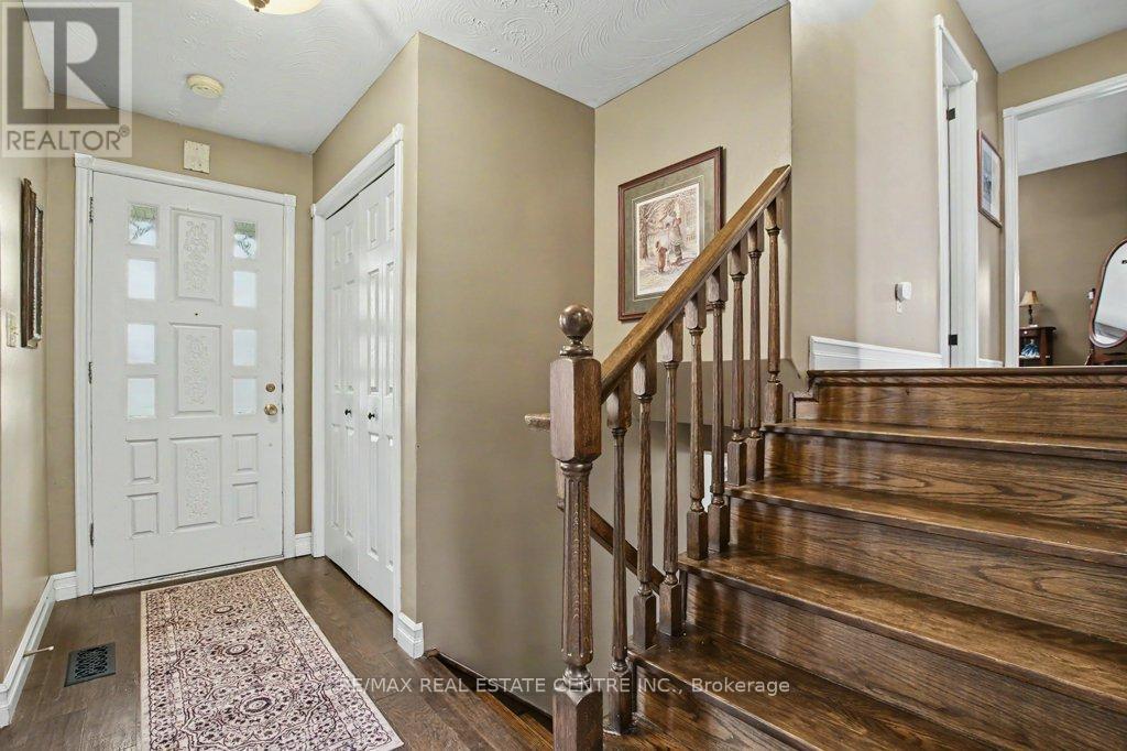18 Concession 6 (Millgrove) Road E, Hamilton, Ontario  L8B 1A2 - Photo 6 - X13425334