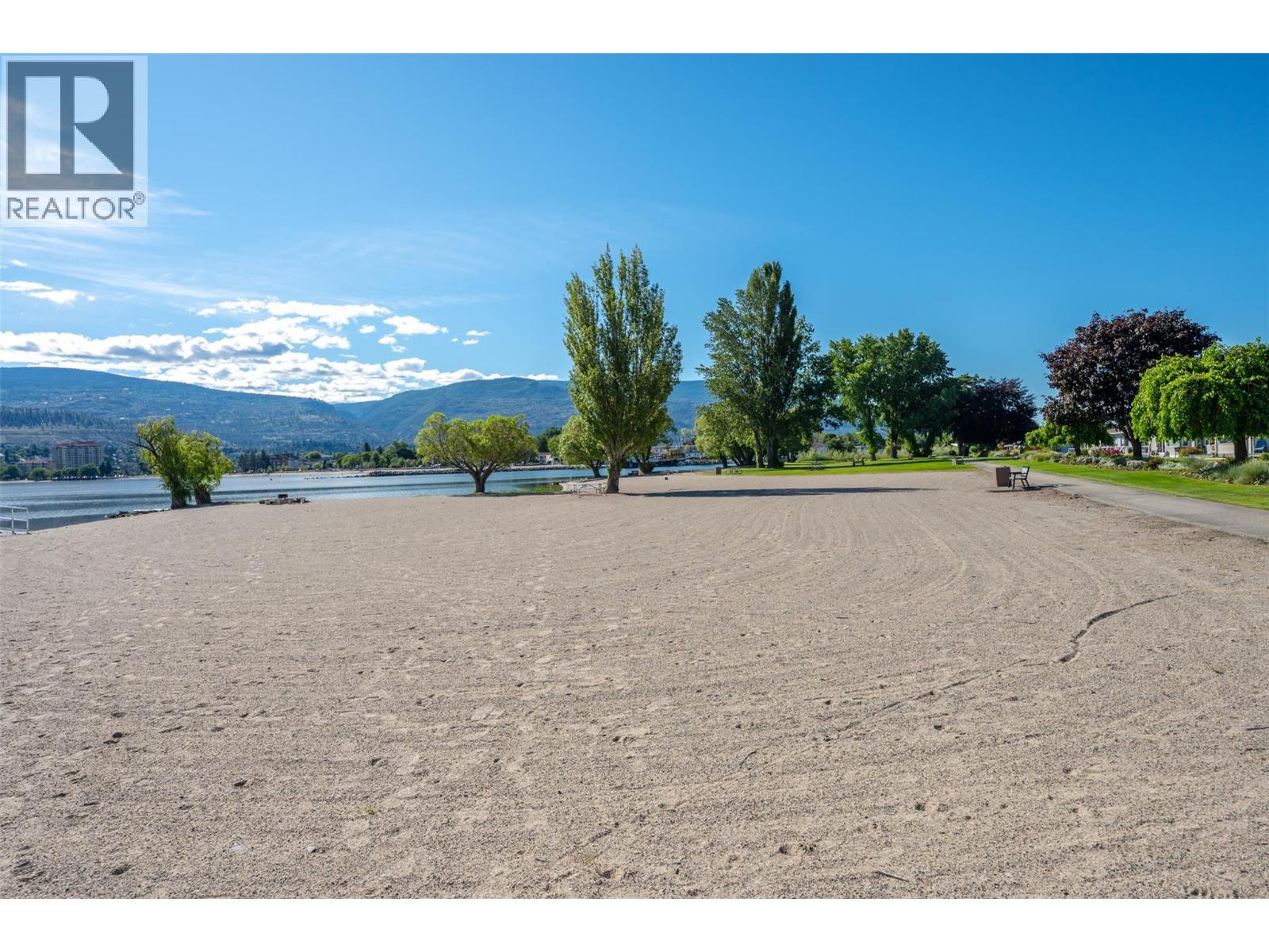 331 Falcon Drive, Penticton, British Columbia  V2A 8K6 - Photo 47 - 10391573