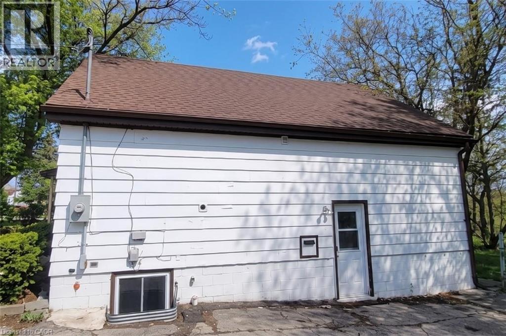 131 Leland Street, Hamilton, Ontario  L8S 3A3 - Photo 2 - 40840213