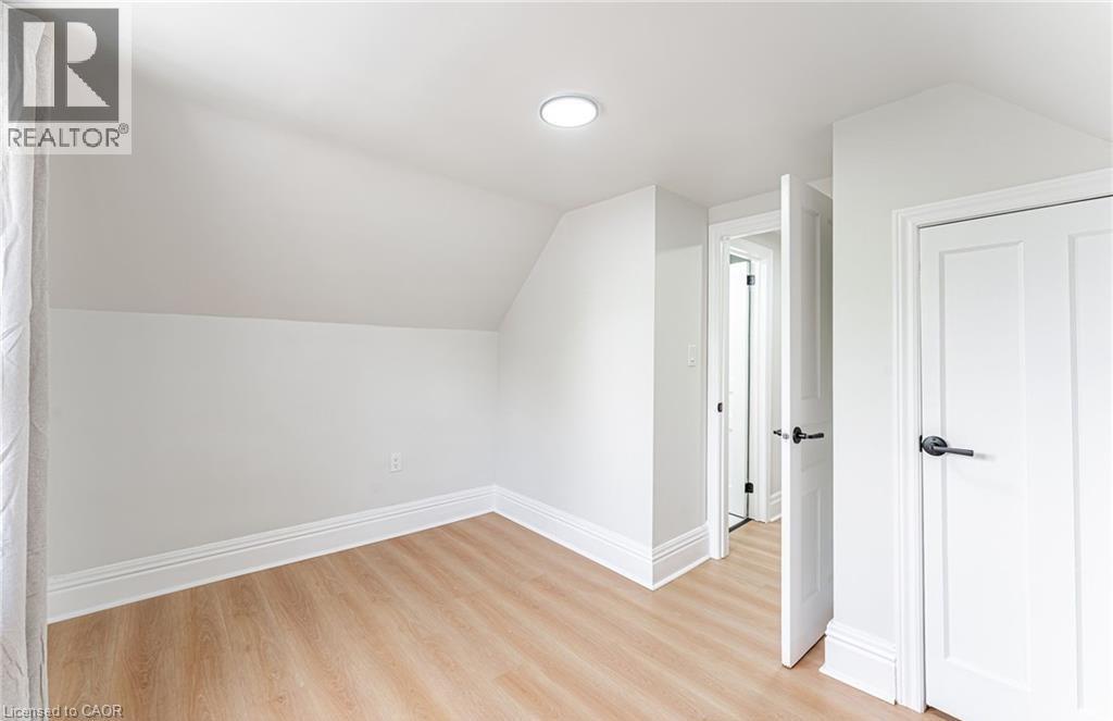 15 Barnesdale Avenue N Unit# 3, Hamilton, Ontario  L8L 6R4 - Photo 8 - 40840146