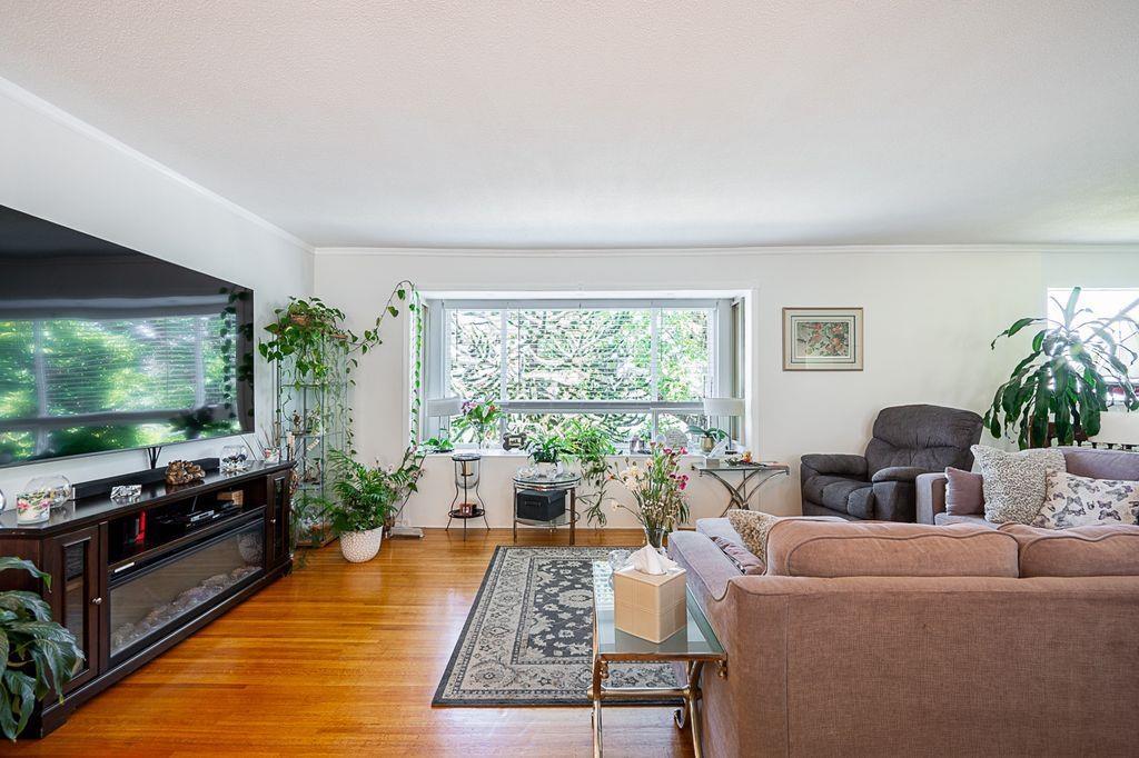13938 115 Avenue, Surrey, British Columbia  V3R 2P4 - Photo 5 - R3136515