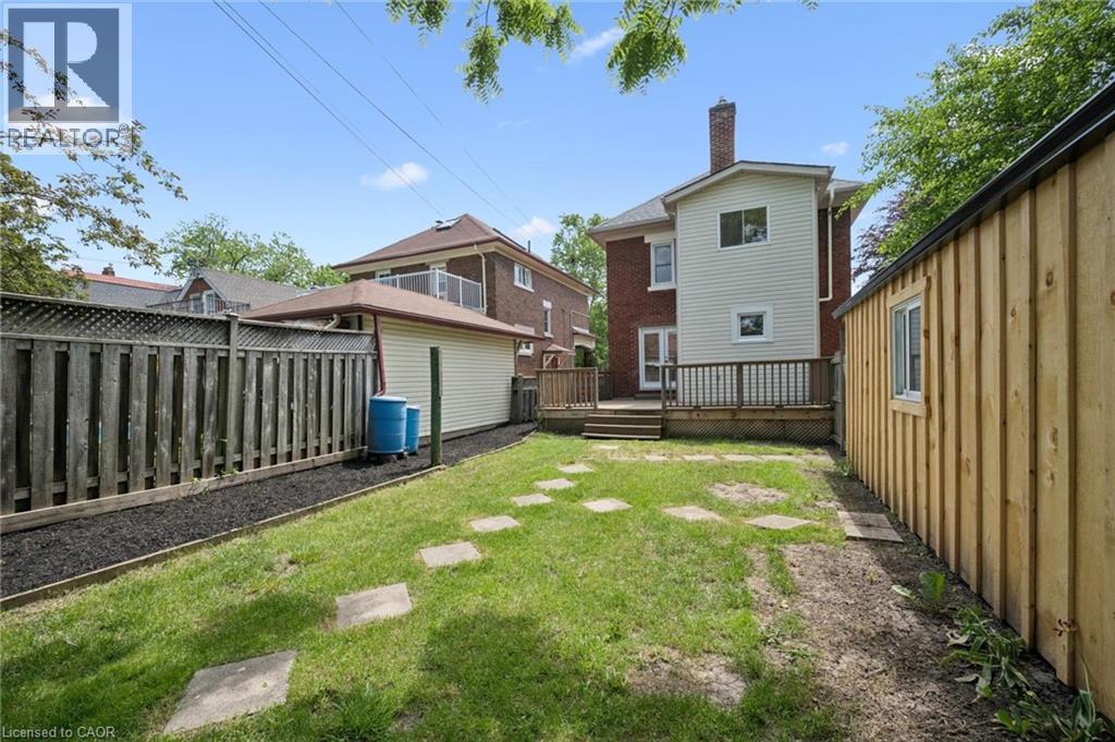 38 Stirling Avenue N, Kitchener, Ontario  N2H 3G5 - Photo 26 - 40839878