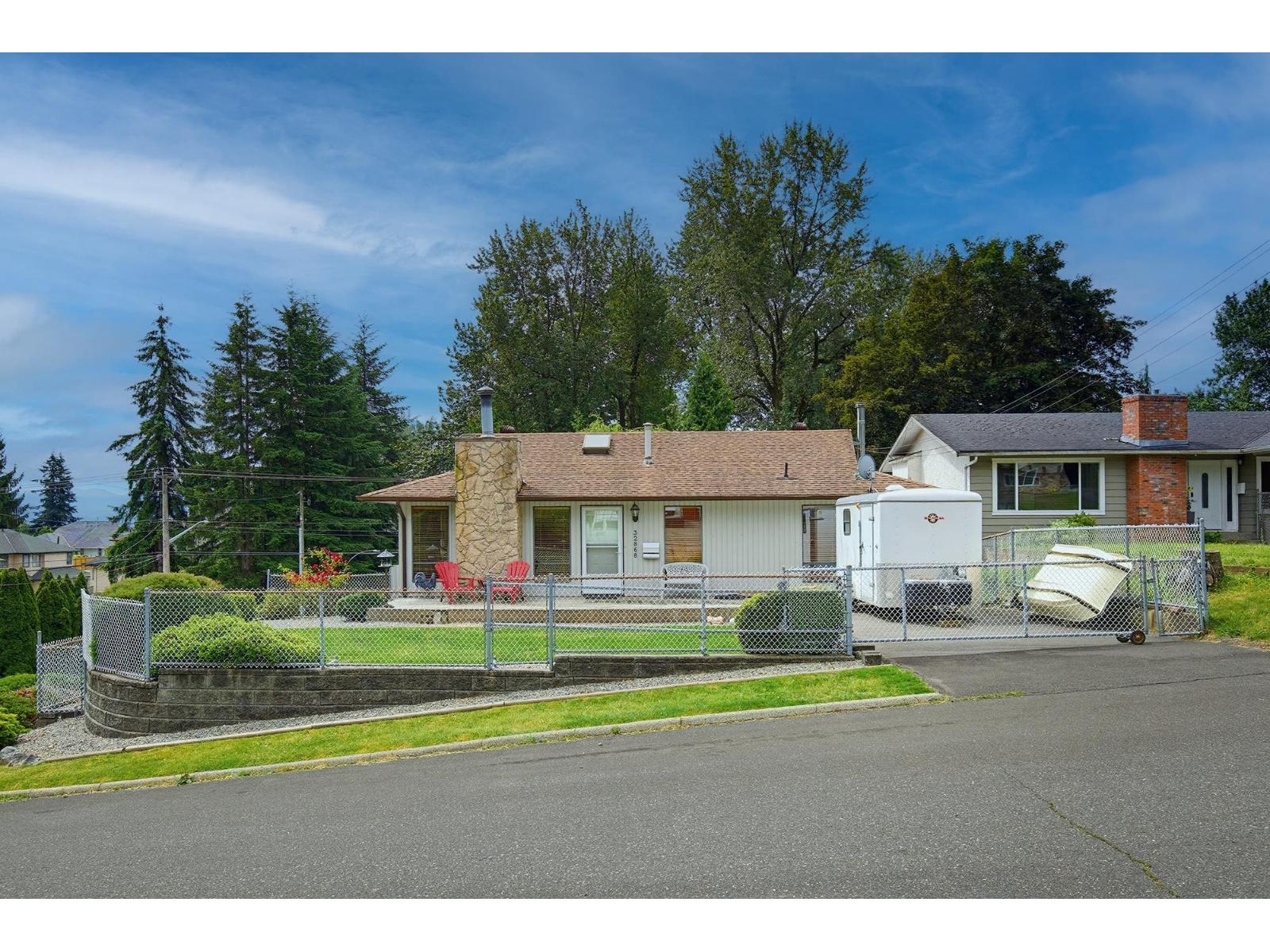 32868 Orchid Crescent, Mission, British Columbia  V2V 4K4 - Photo 32 - R3135935