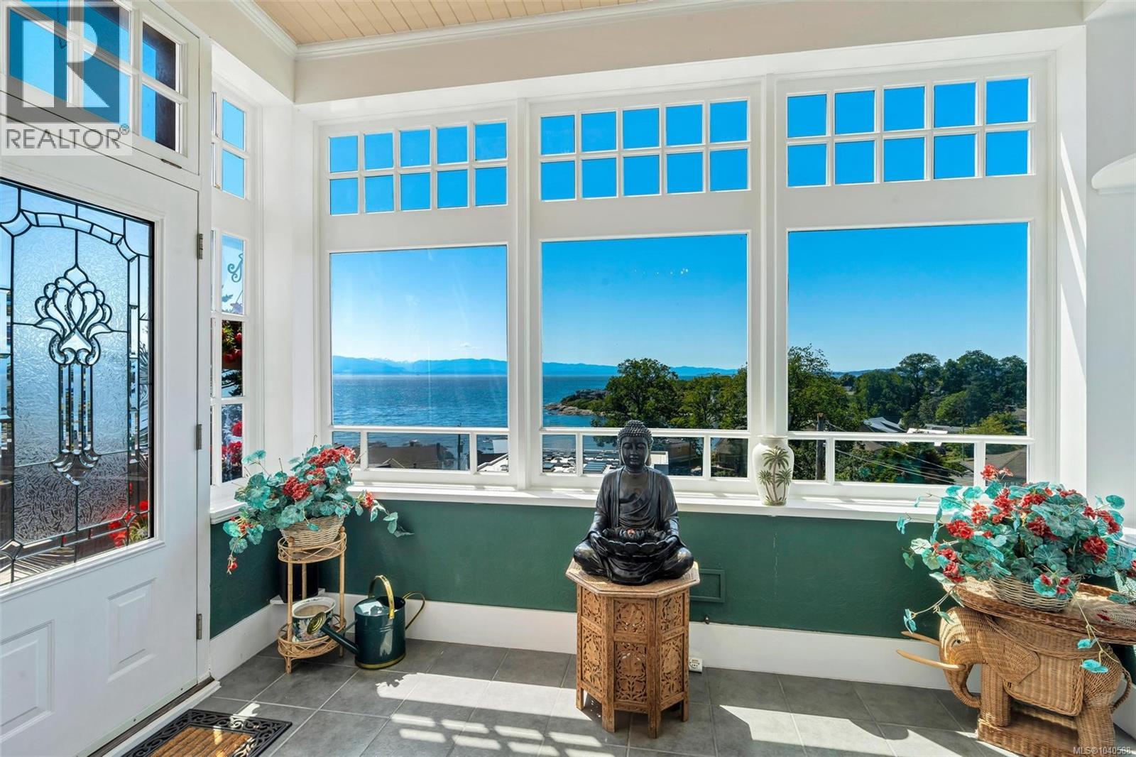 1926 Crescent Rd, Oak Bay, British Columbia  V8S 2H1 - Photo 40 - 1040588