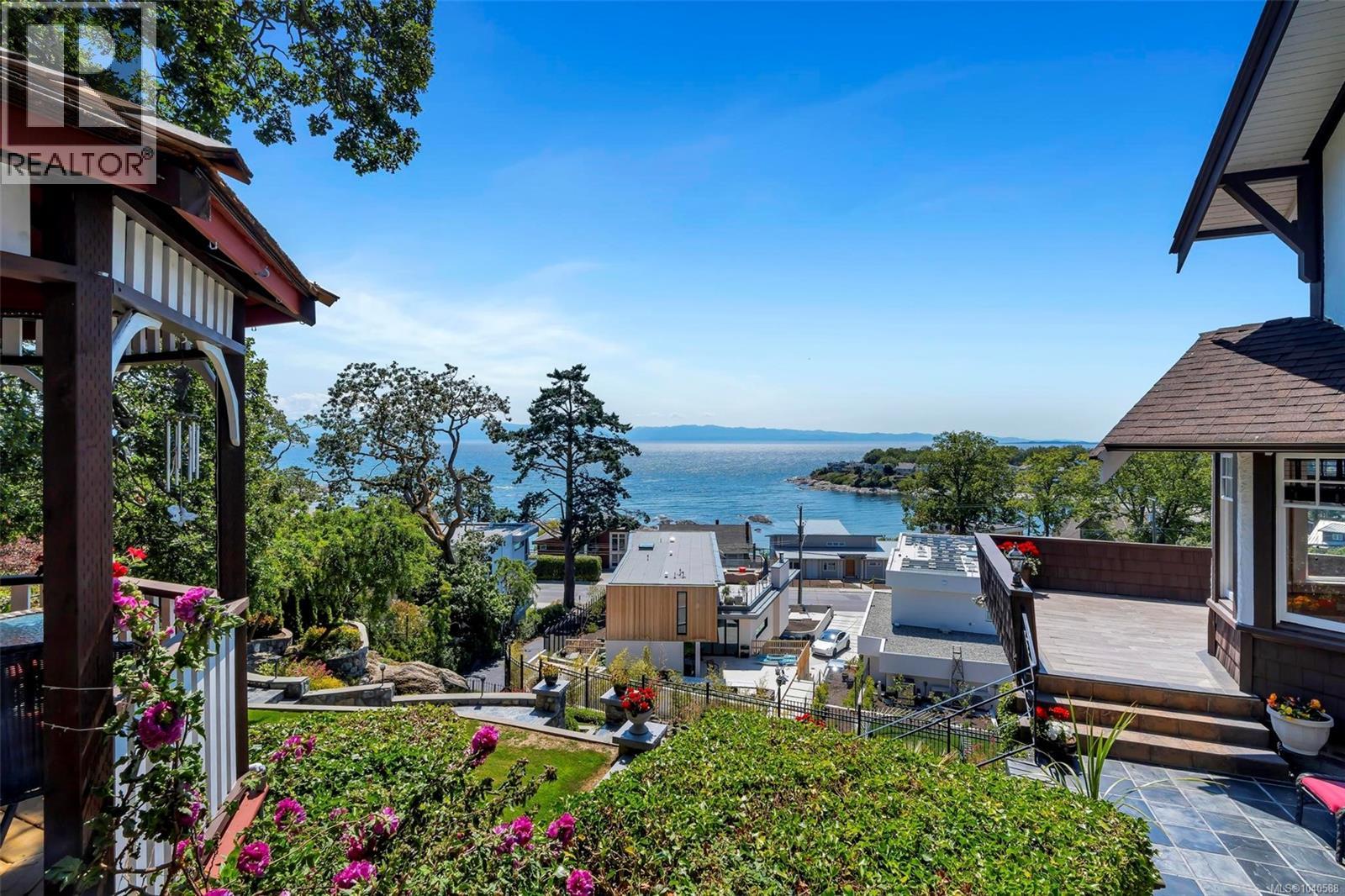 1926 Crescent Rd, Oak Bay, British Columbia  V8S 2H1 - Photo 28 - 1040588