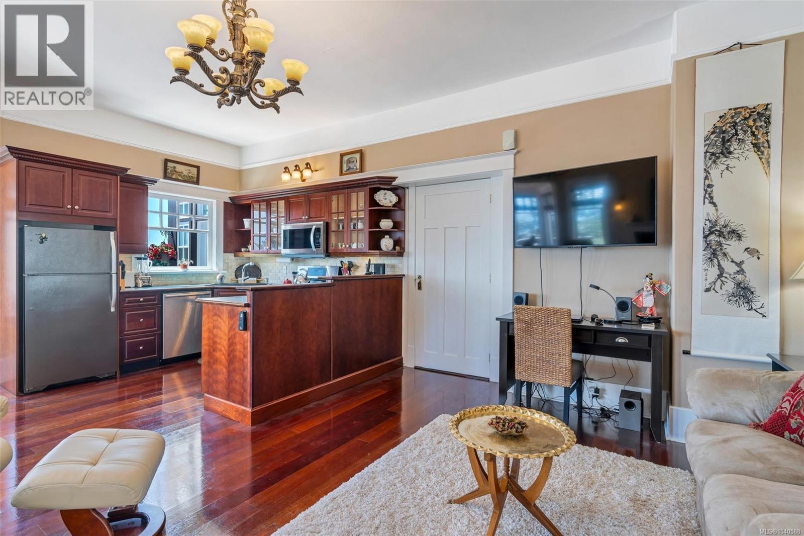 1926 Crescent Rd, Oak Bay, British Columbia  V8S 2H1 - Photo 45 - 1040588