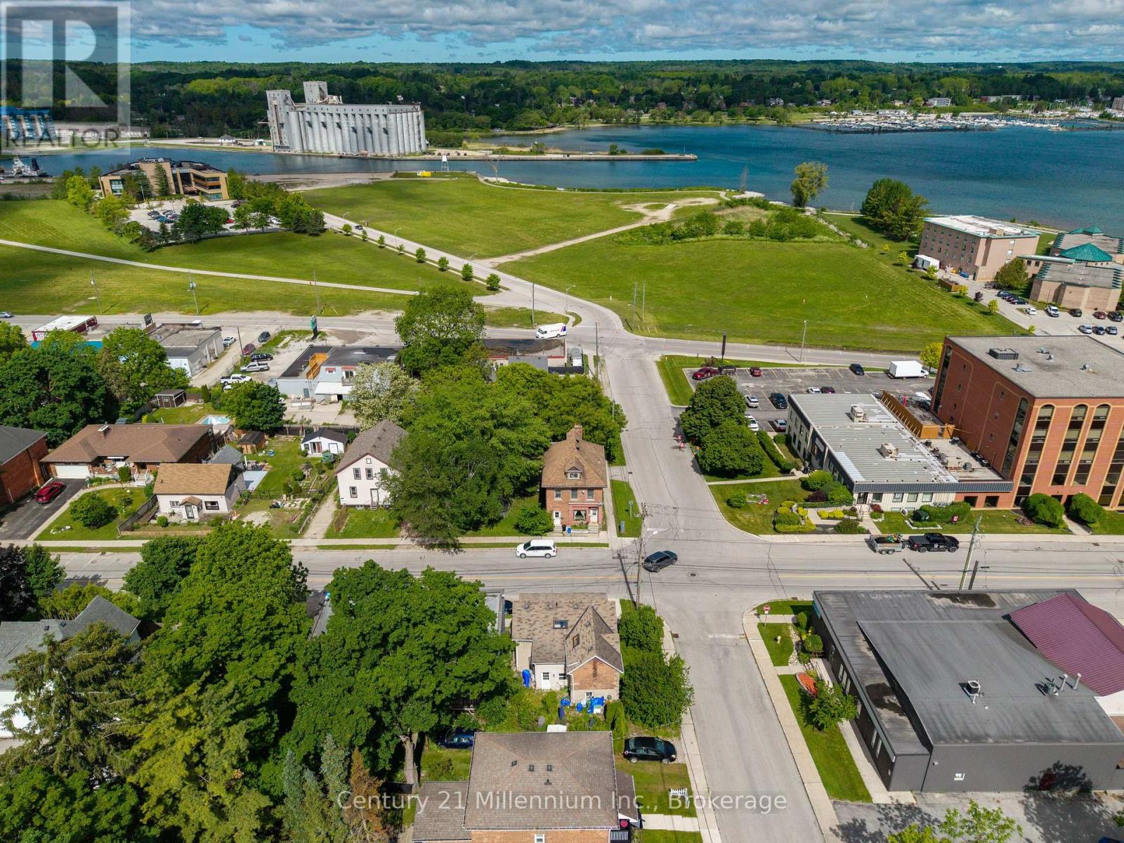 1700 3rd Avenue E, Owen Sound, Ontario  N4K 2L9 - Photo 3 - X13452260