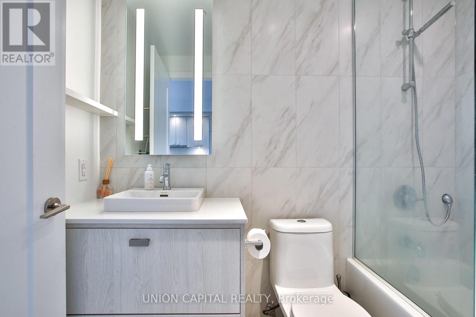 1505 - 480 Front Street W, Toronto, Ontario  M5V 0V6 - Photo 19 - C13452184