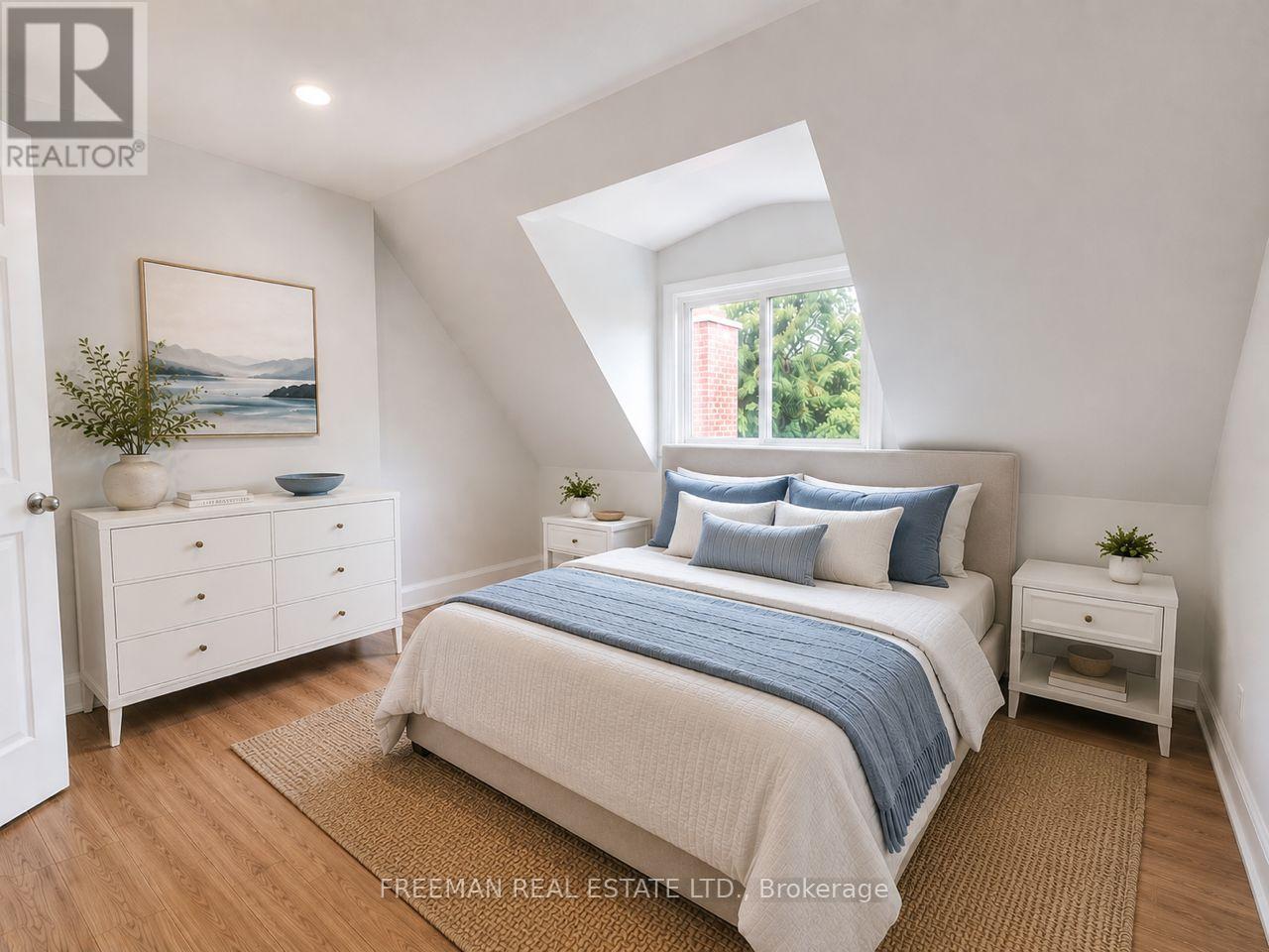 Upper - 342 Howland Avenue, Toronto, Ontario  M5R 3B9 - Photo 12 - C13452212