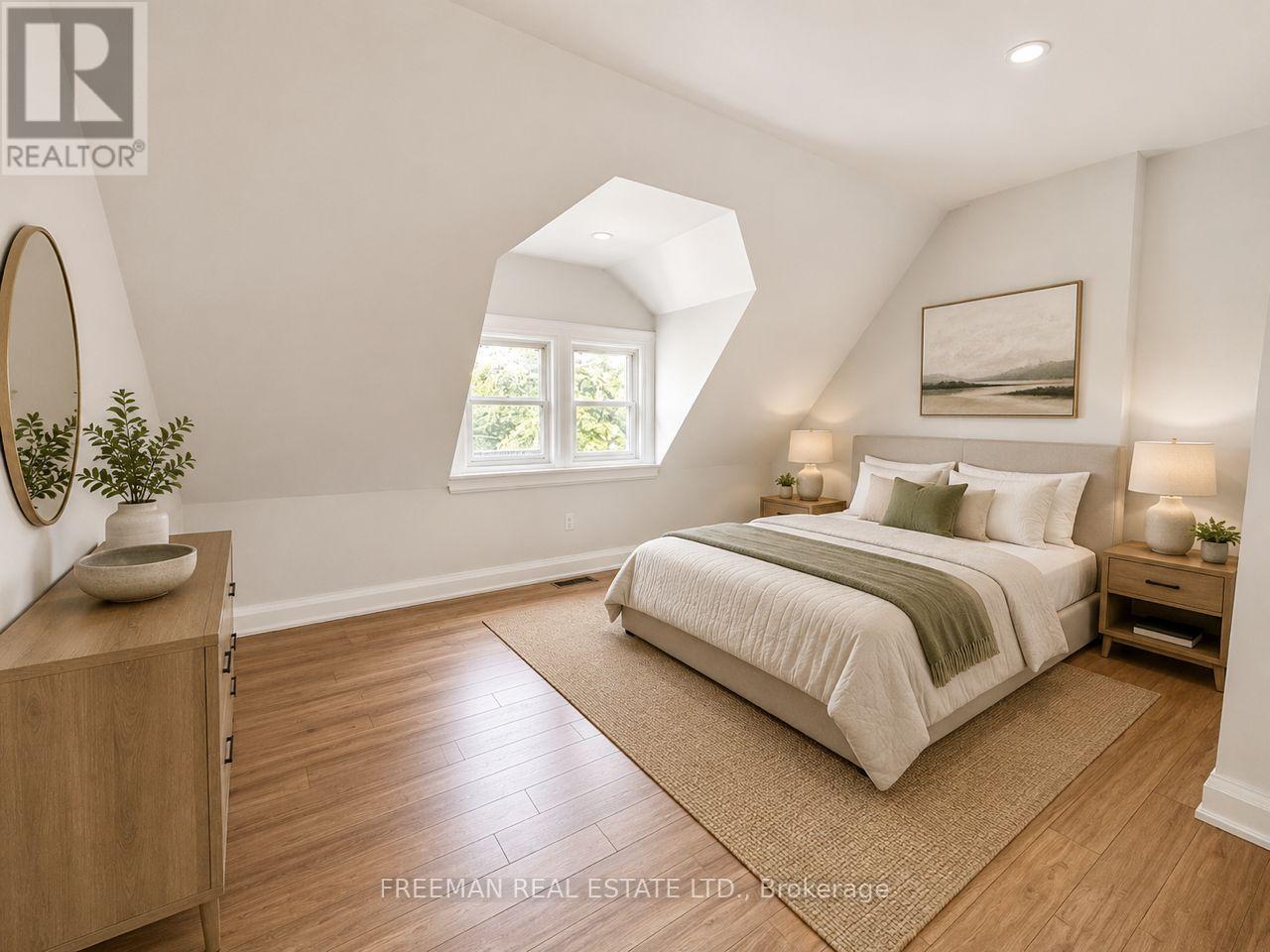 Upper - 342 Howland Avenue, Toronto, Ontario  M5R 3B9 - Photo 14 - C13452212
