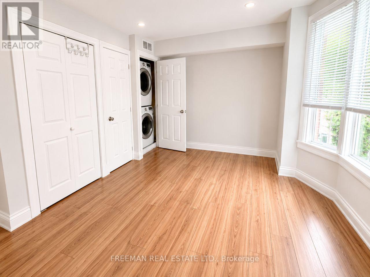 Upper - 342 Howland Avenue, Toronto, Ontario  M5R 3B9 - Photo 15 - C13452212