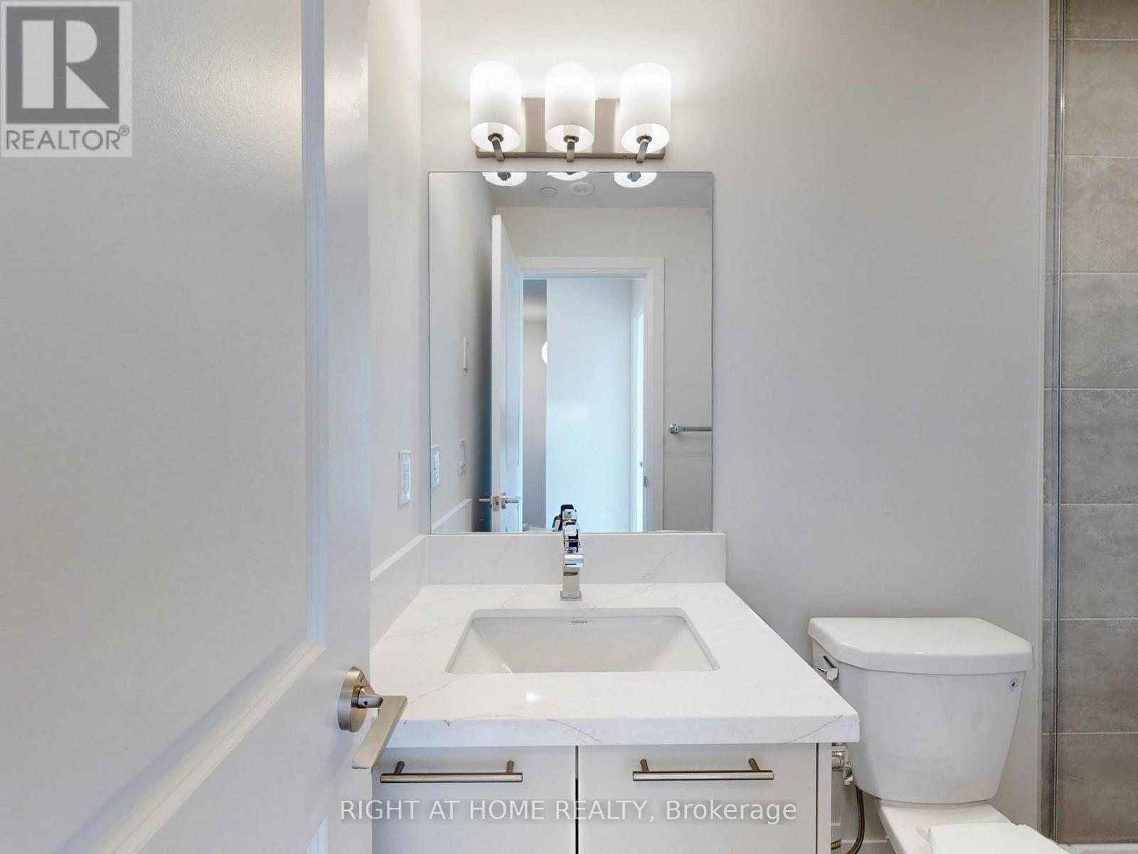 30 - 851 Sheppard Avenue W, Toronto, Ontario  M3H 0G2 - Photo 20 - C13452400