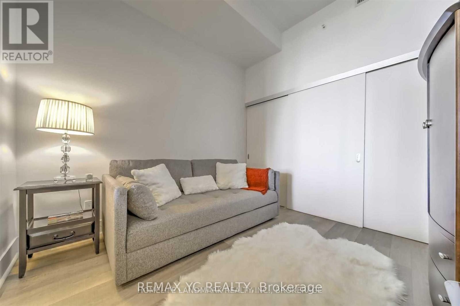2306 - 32 Davenport Road, Toronto, Ontario  M5R 1H3 - Photo 11 - C13452464